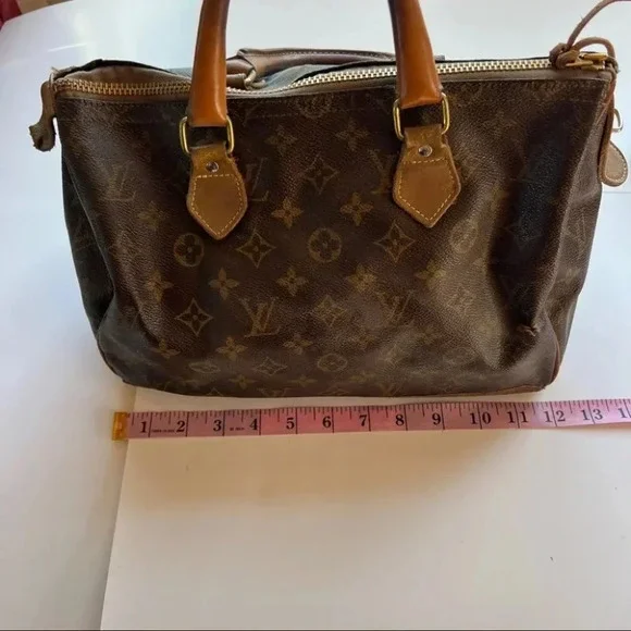 Louis Vuitton Vintage Speedy 30 - Picture 13 of 16